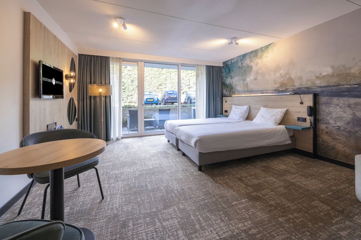 Comfort Double Room | 1 bedroom, in-room safe, blackout curtains, free WiFi