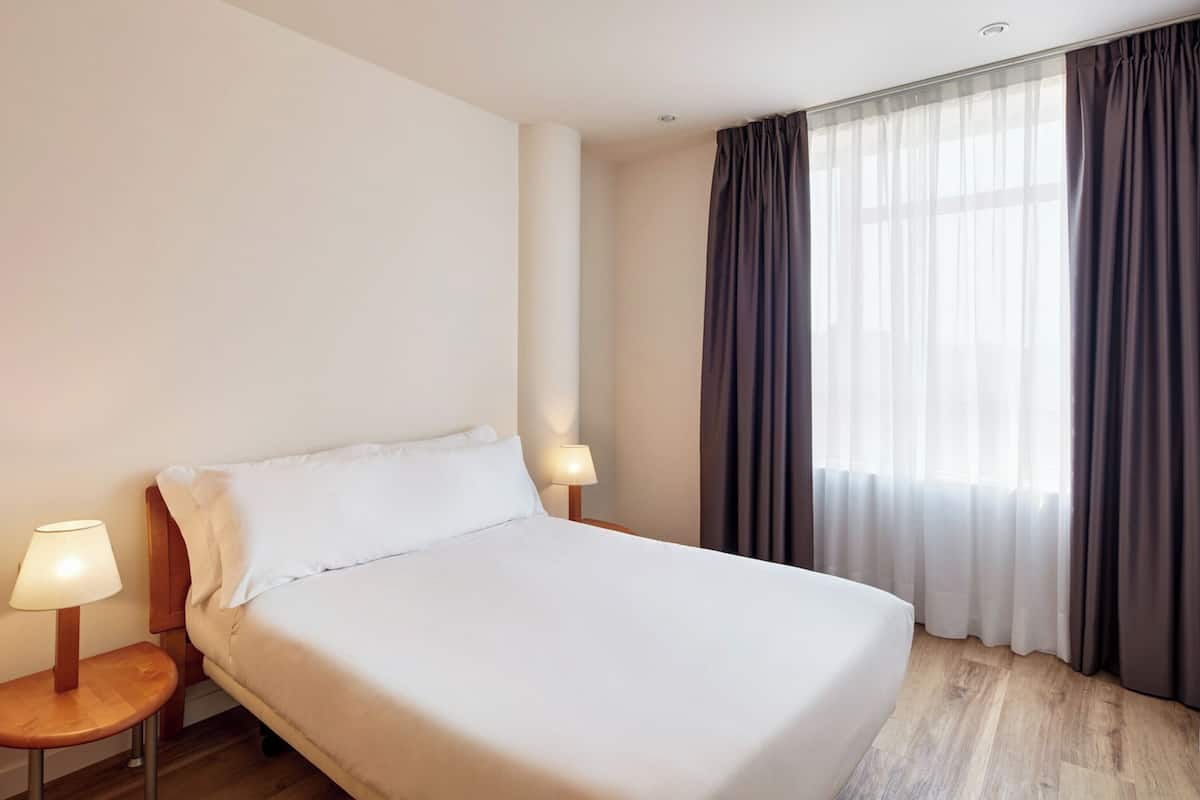 In-room safe, desk, blackout curtains, soundproofing