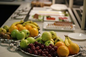 Daily buffet breakfast (EUR 6.95 per person) - 4Dreams Hotel (Puerto de la Cruz)