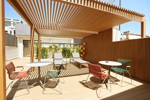 Terrasse au soleil