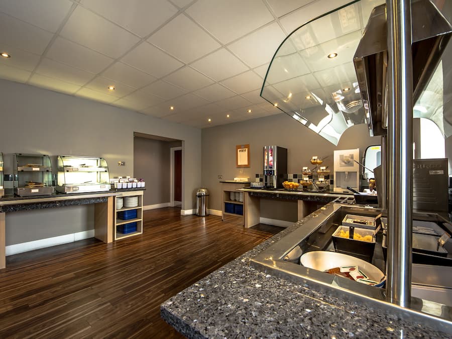 Komplett frokost er inkludert hver dag