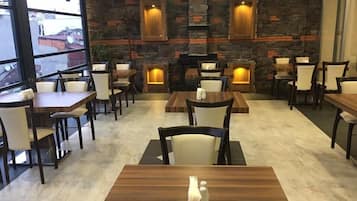 Frühstück, Mittagessen, Abendessen, türkische Küche