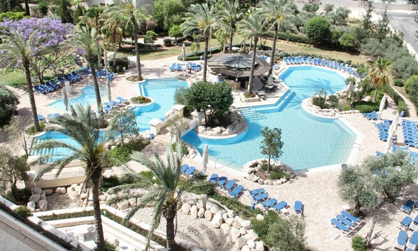 Outdoor pool, pool umbrellas, pool loungers