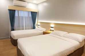 Refreshed Two Bedroom Suite | In-room safe, desk, laptop workspace, soundproofing - The Linden Suites (Pasig)