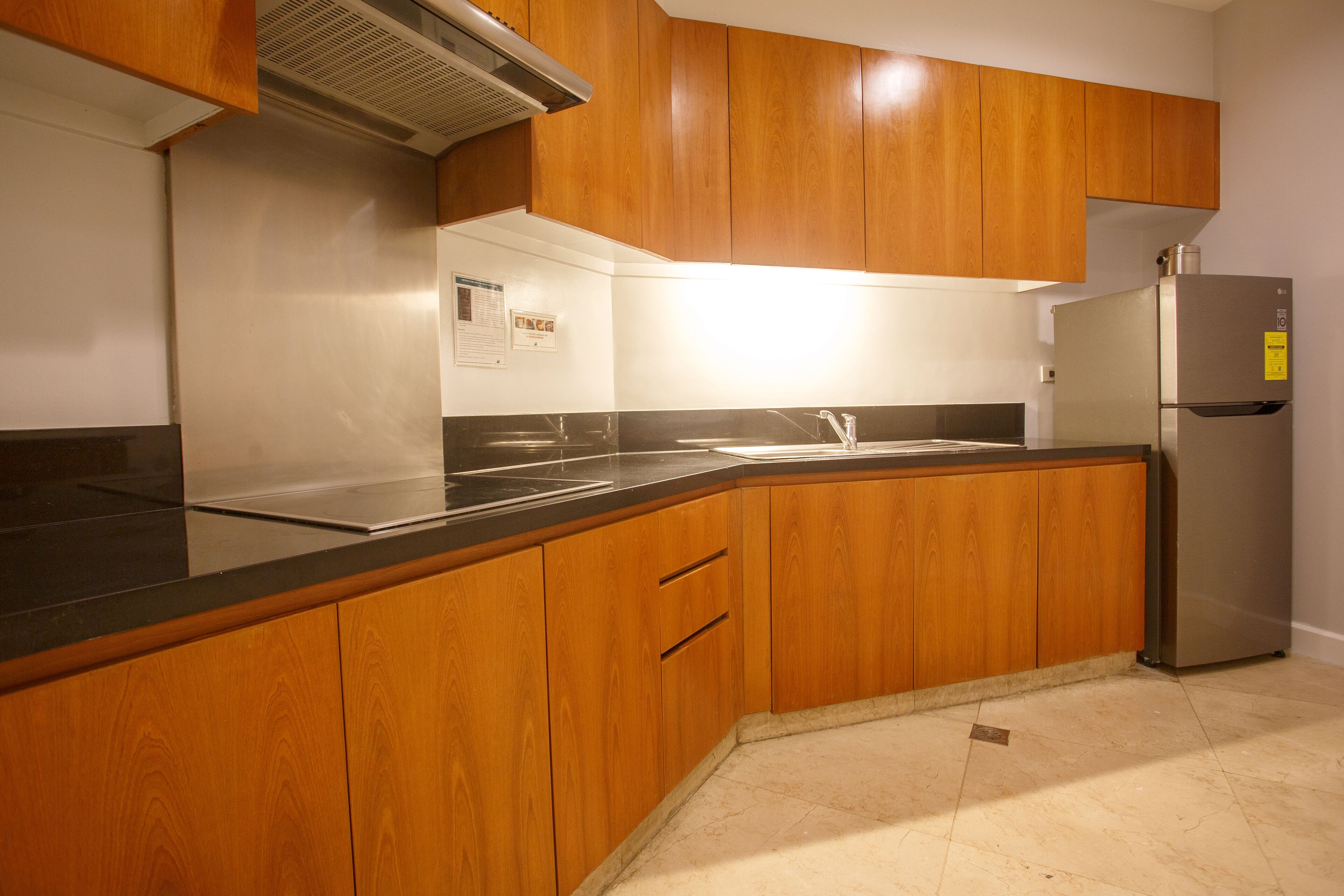 two-bedroom premier | private kitchen