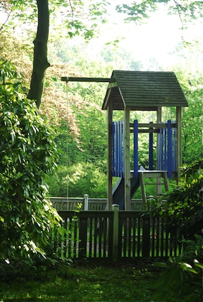 Children's play area - outdoor