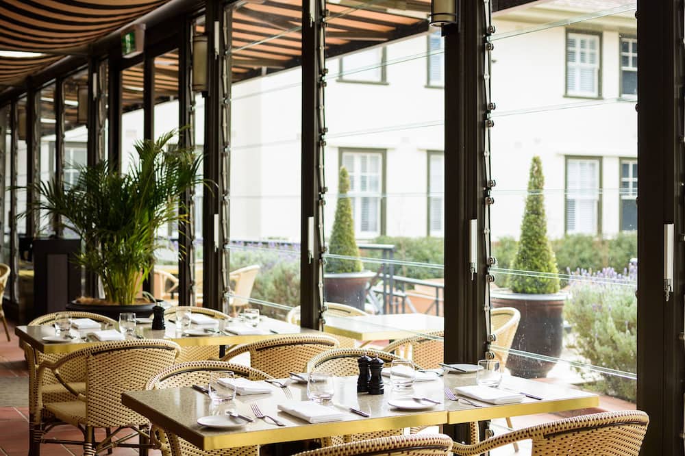 Hotel Kurrajong Canberra