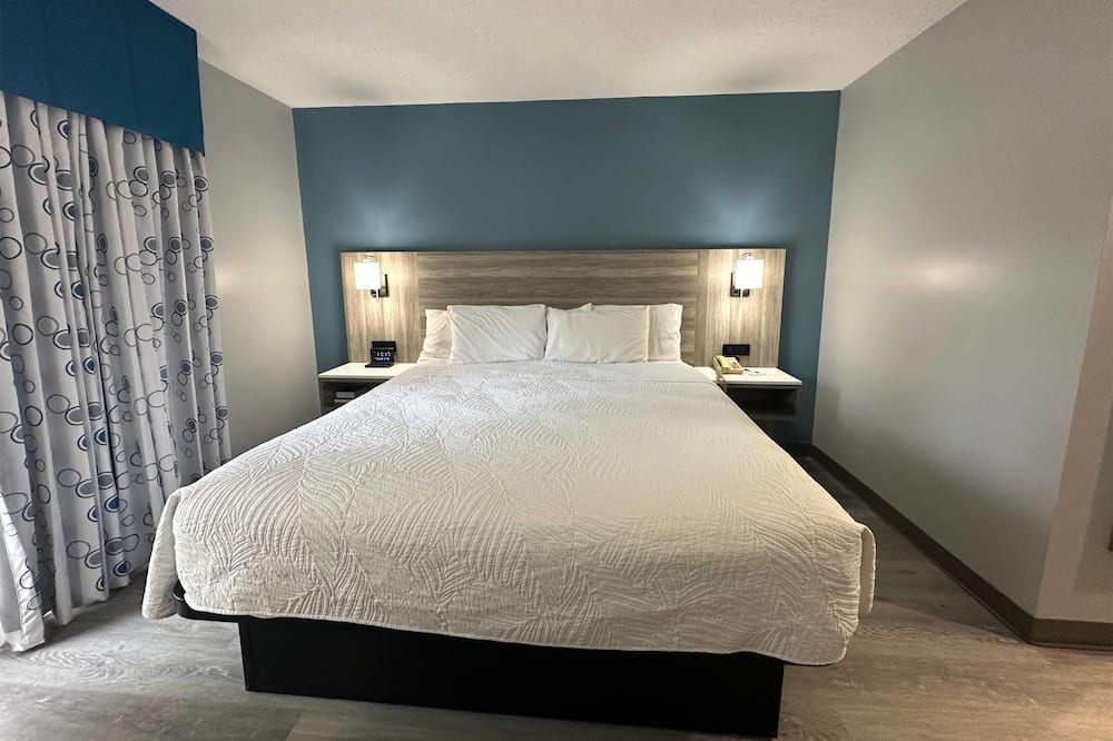 Travelodge by Wyndham Bracebridge