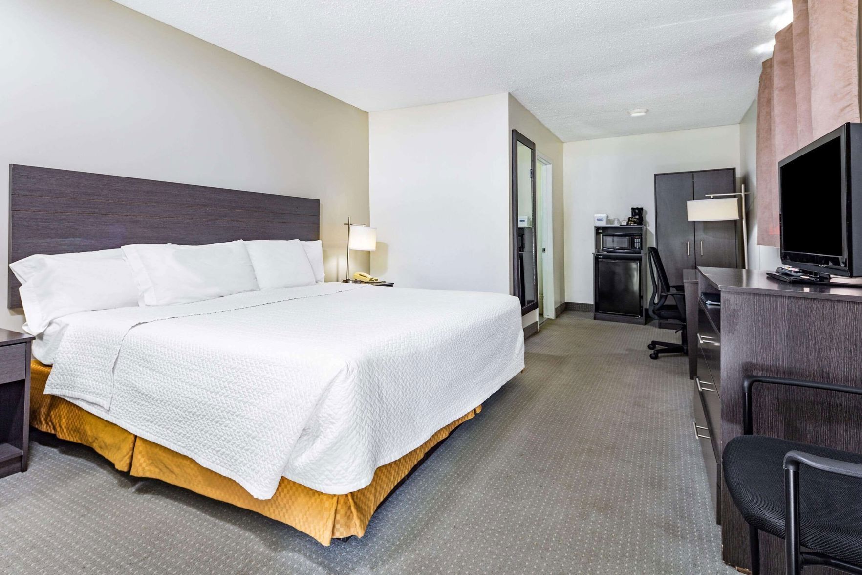 Desk, iron/ironing board, free cots/infant beds, free WiFi