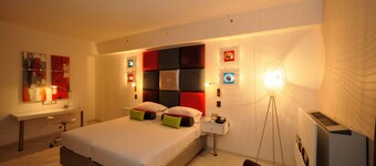 Peermont Metcourt Suites