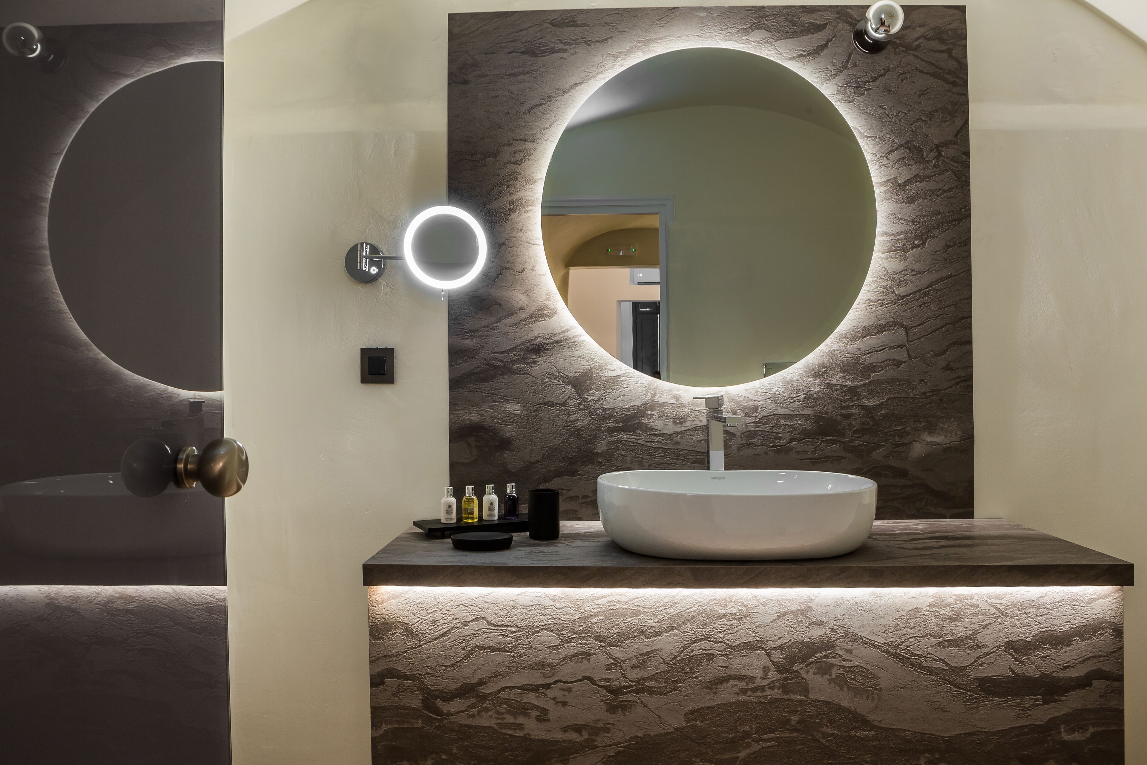 Photo - Sun Rocks Boutique Hotel