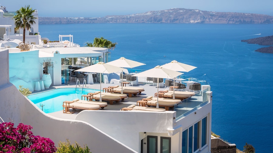 Sun Rocks Boutique Hotel