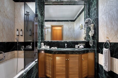 Divani Caravel - Image 110