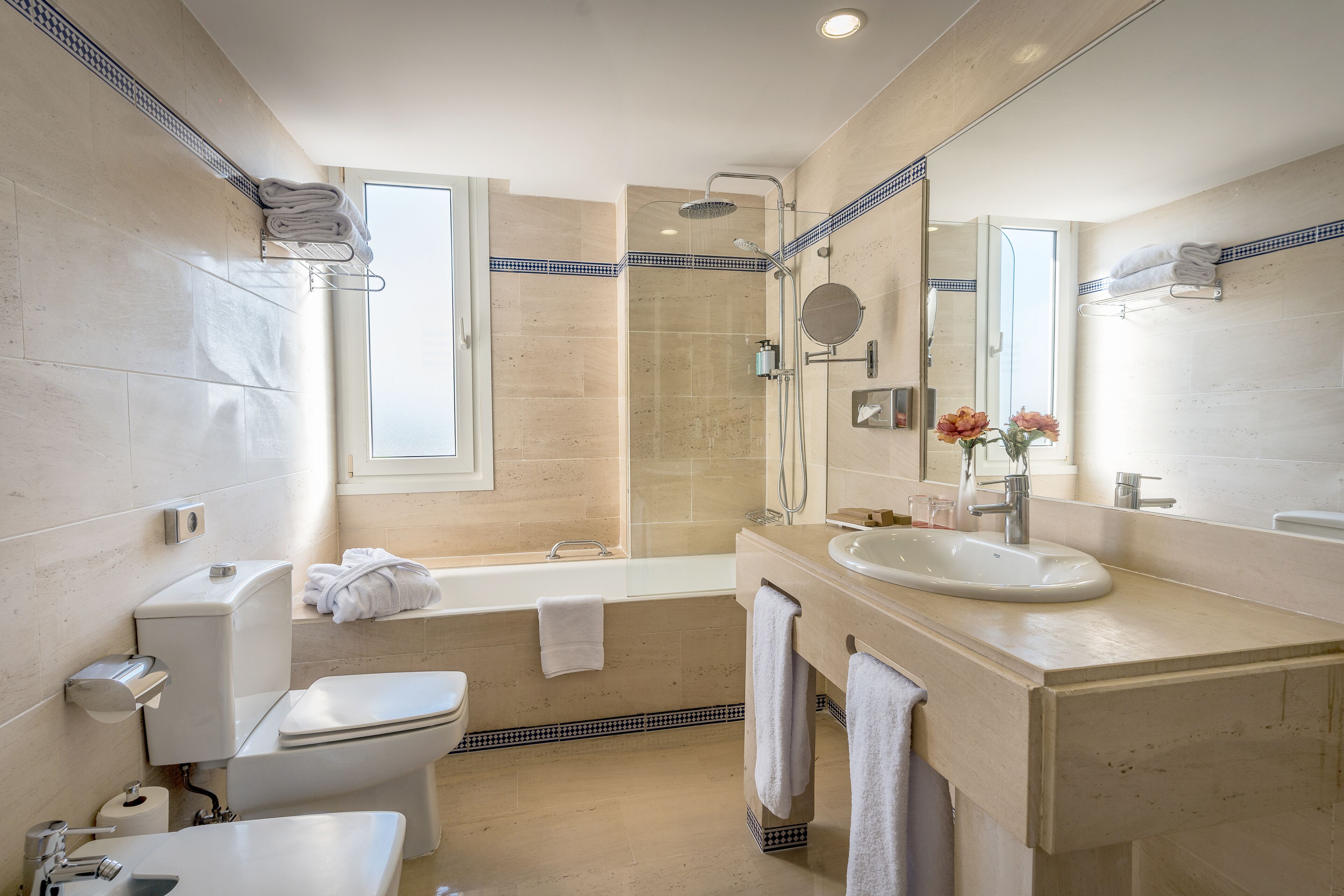 superior room, city view | bathroom | free toiletries, hair dryer, bathrobes, bidet