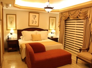 Phòng Suite, 1 giường cỡ king, không hút thuốc, bồn tắm
