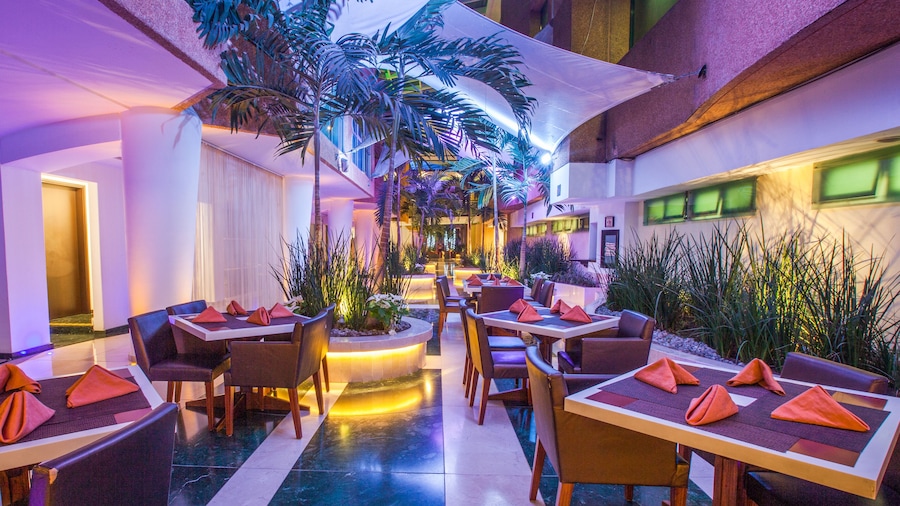 Crowne Plaza Toluca Lancaster by IHG