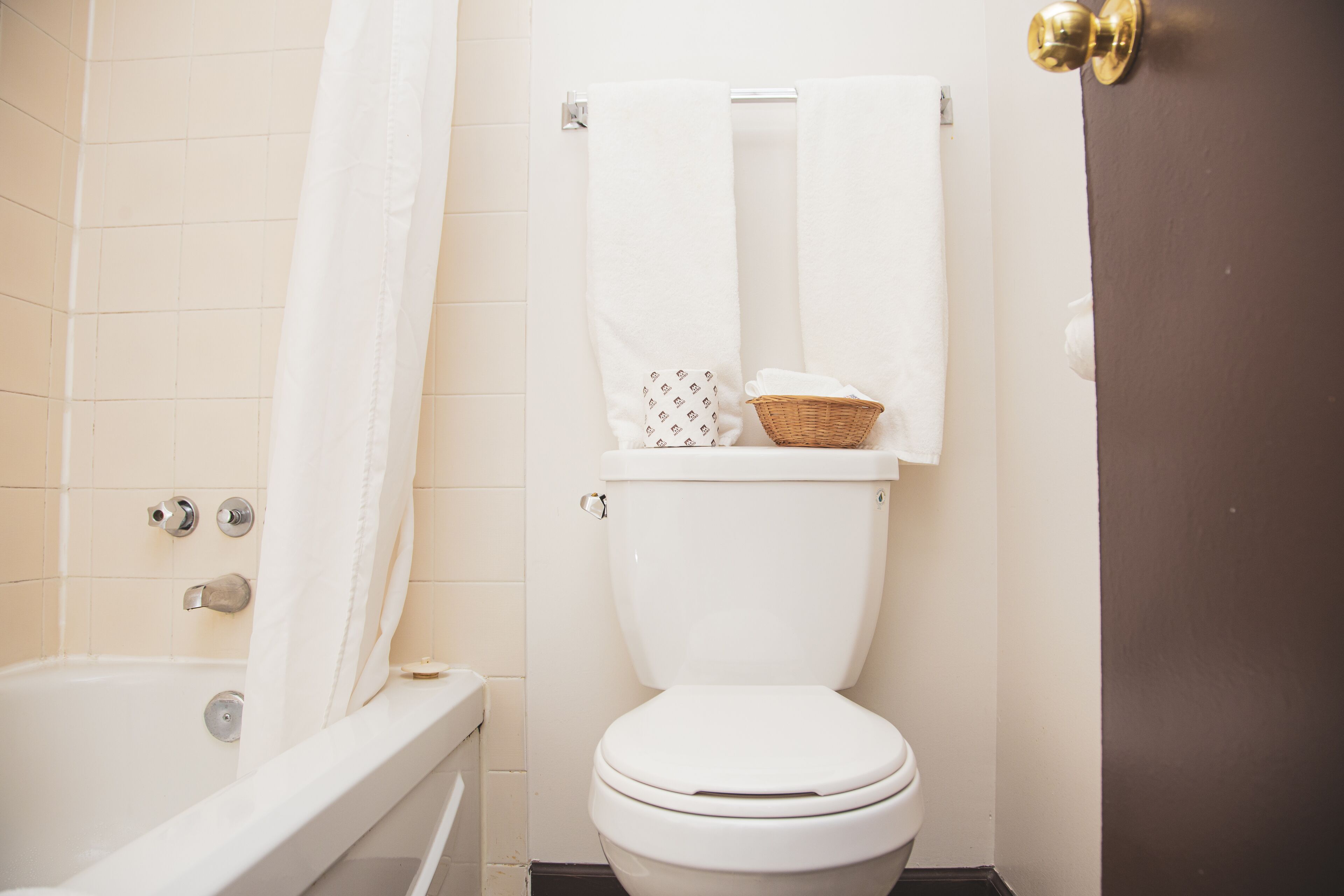 Photo - Happy Day Inn