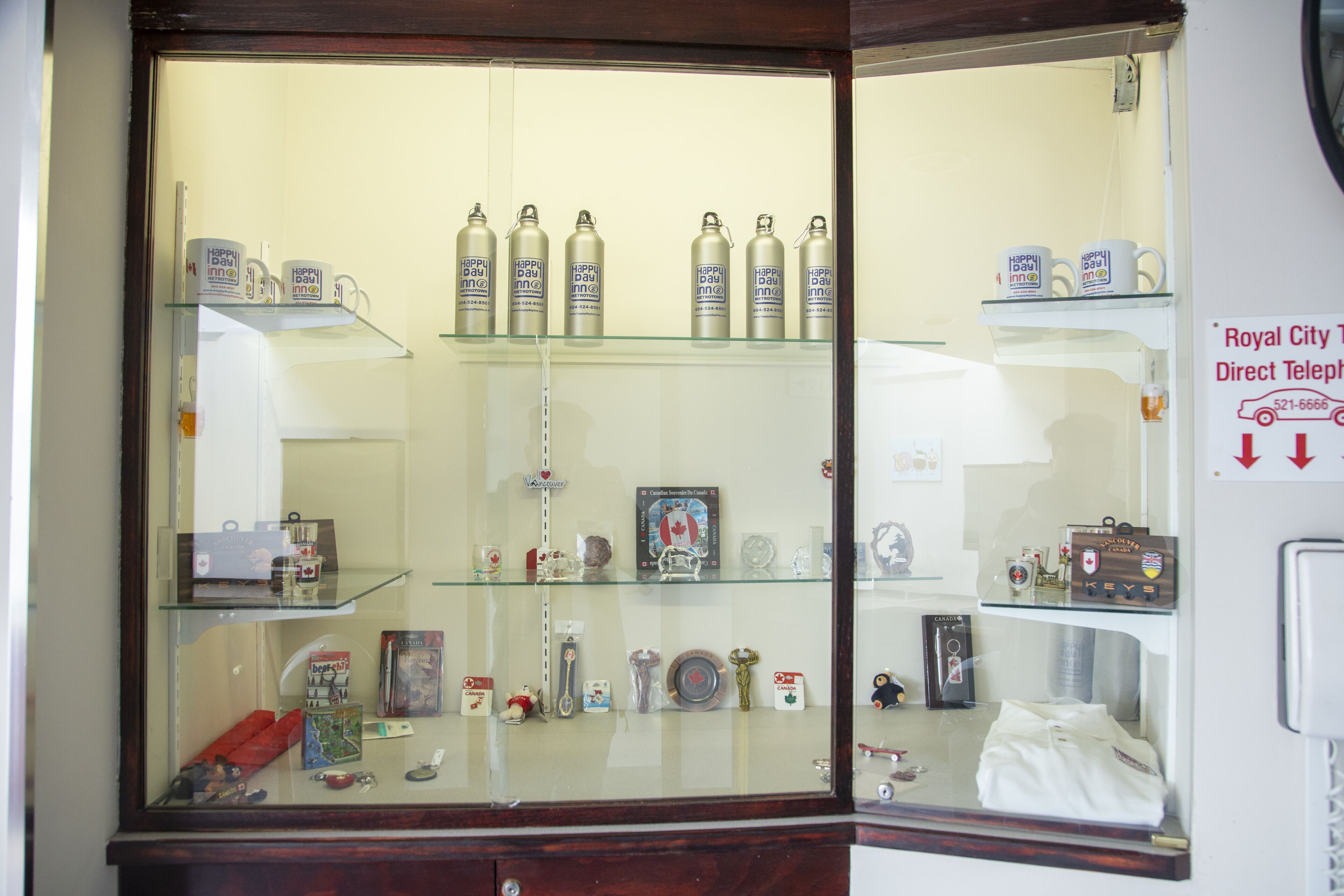 Photo - Happy Day Inn