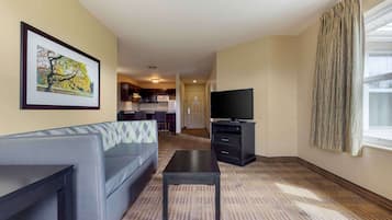 Suite, 2 habitaciones, para no fumadores | Escritorio, cortinas blackout y tabla de planchar con plancha