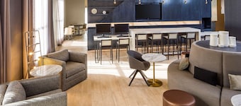 Doubletree By Hilton Boston Logan Airport Chelsea