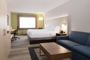 Standard Room, 1 King Bed with Sofa bed | Room amenity