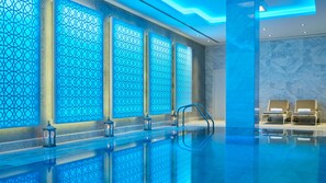 Espace de soins pour les couples, sauna, bain à remous, hammam