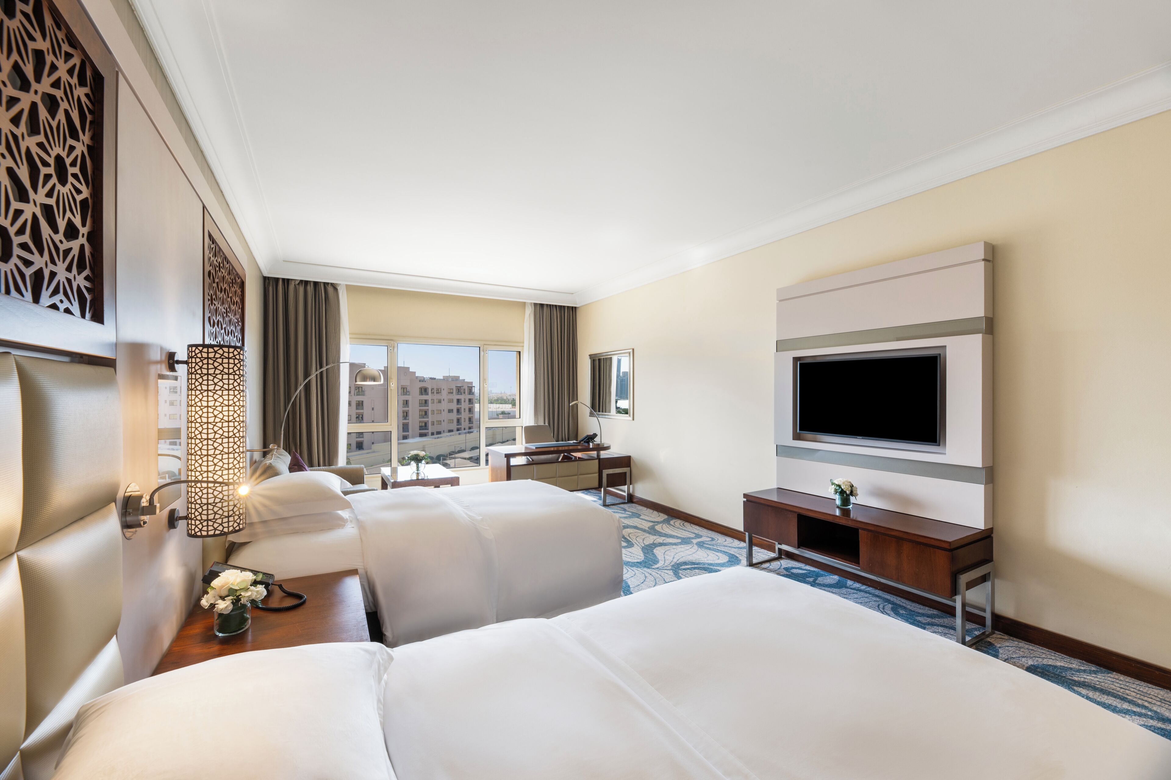 Classic Room, 2 Single Beds, City View
