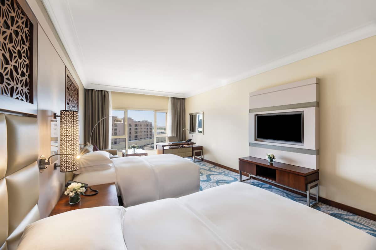 Classic Room, 2 Single Beds, City View