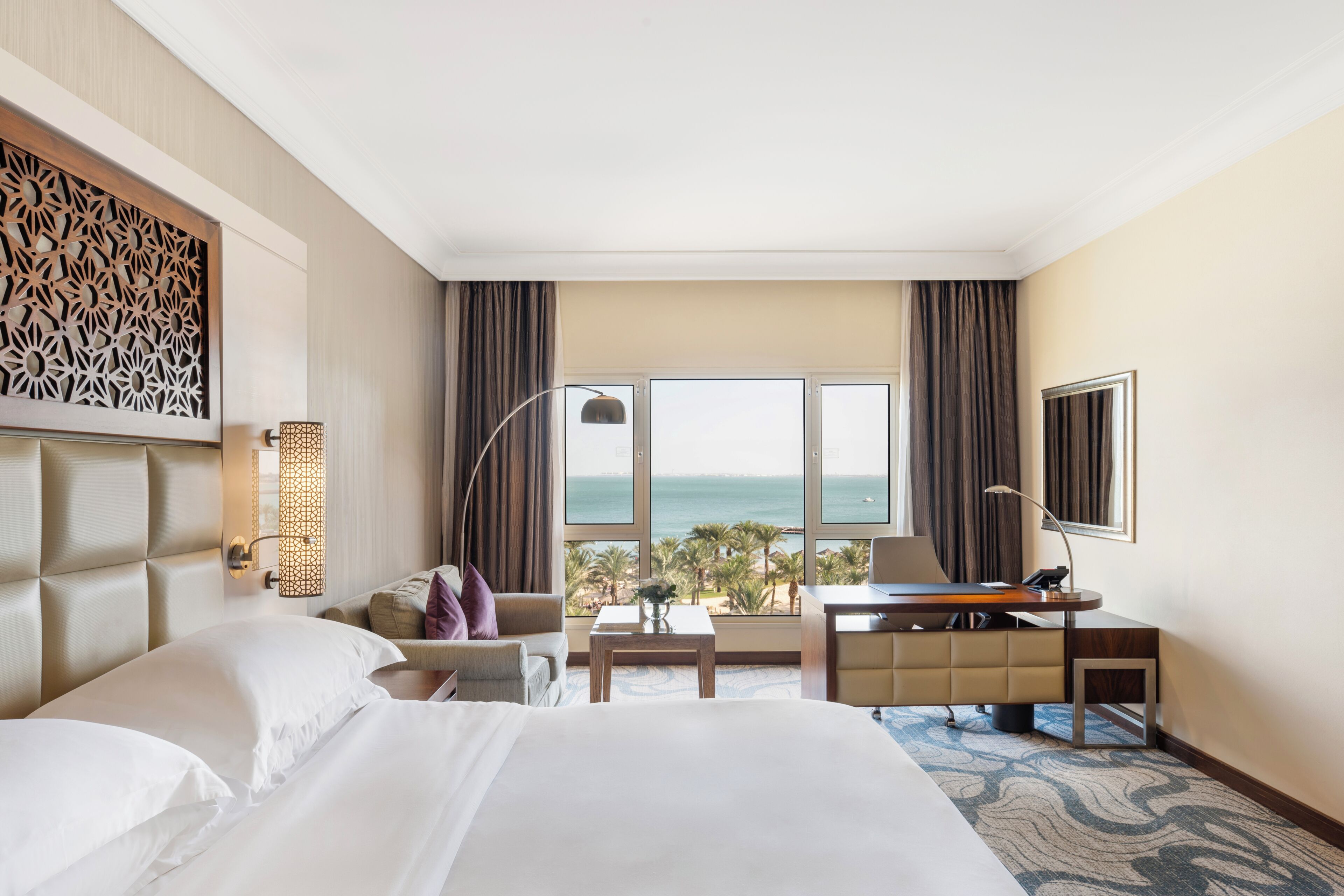 Classic Room, 1 King Bed, Sea View