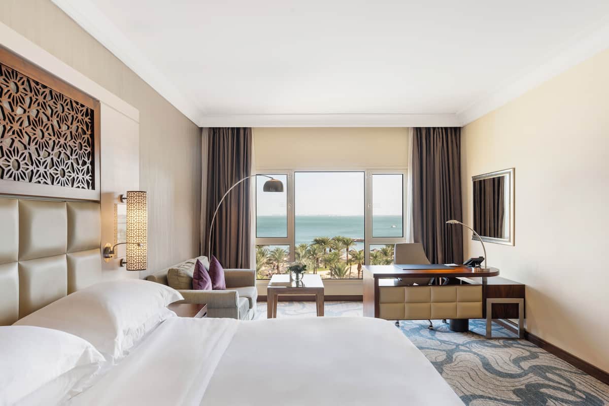 Classic Room, 1 King Bed, Sea View
