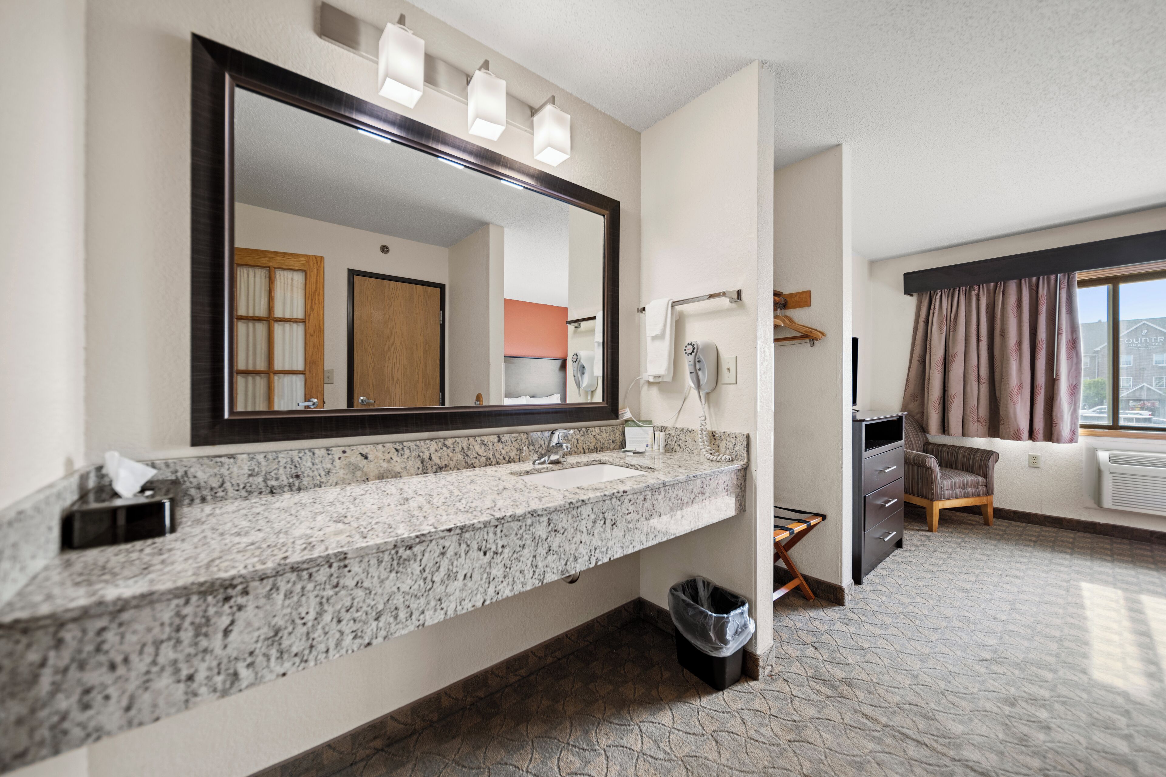 premier suite, 1 bedroom, non smoking | bathroom | deep-soaking bathtub, hair dryer, towels
