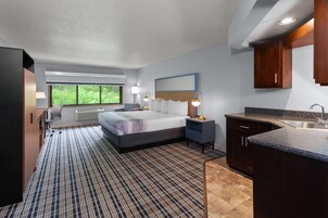 Escritorio, tabla de planchar con plancha y cunas gratuitas 