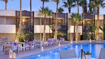 Indoor pool, seasonal outdoor pool, pool umbrellas, sun loungers