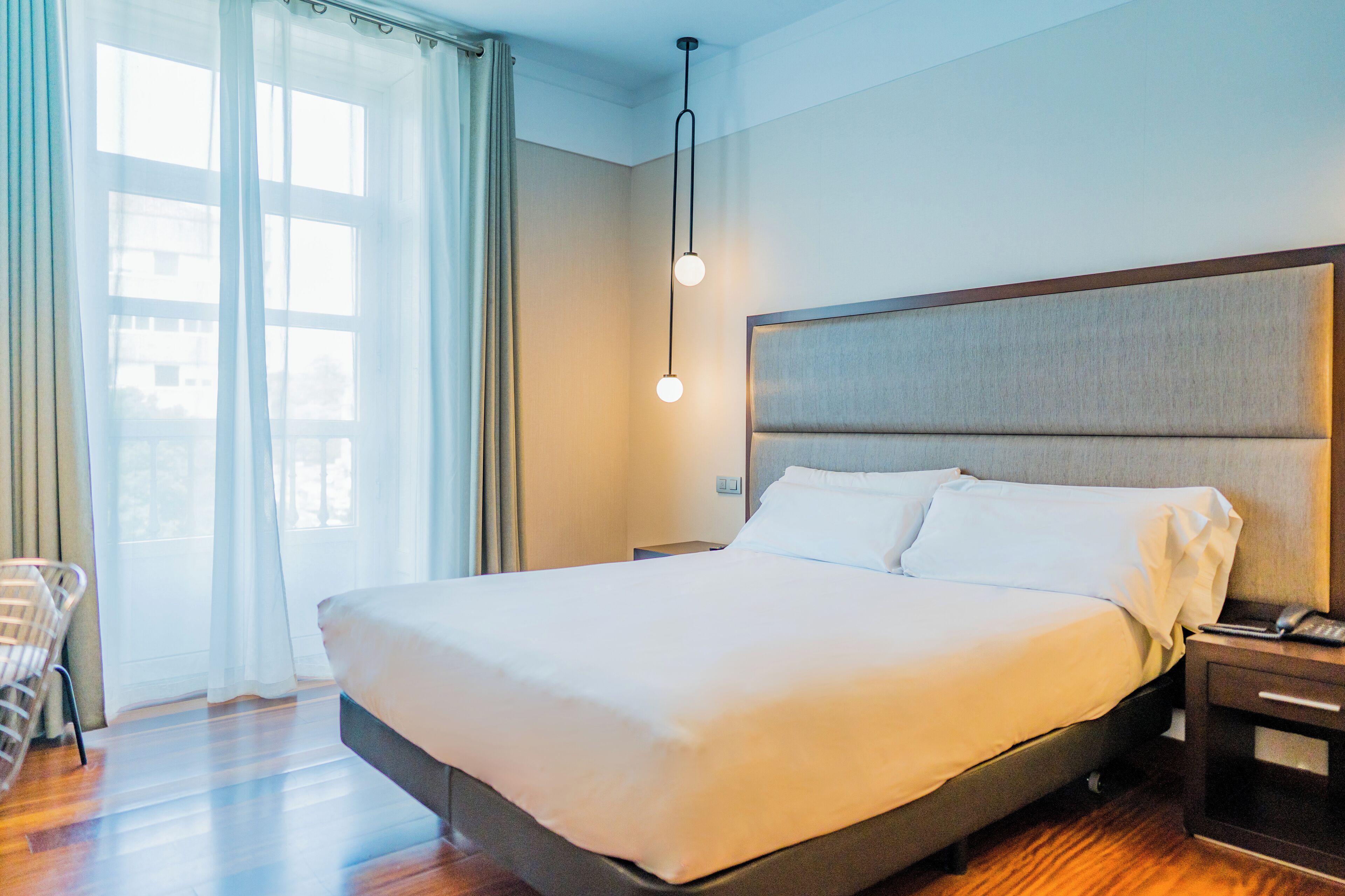 1 bedroom, premium bedding, minibar, in-room safe