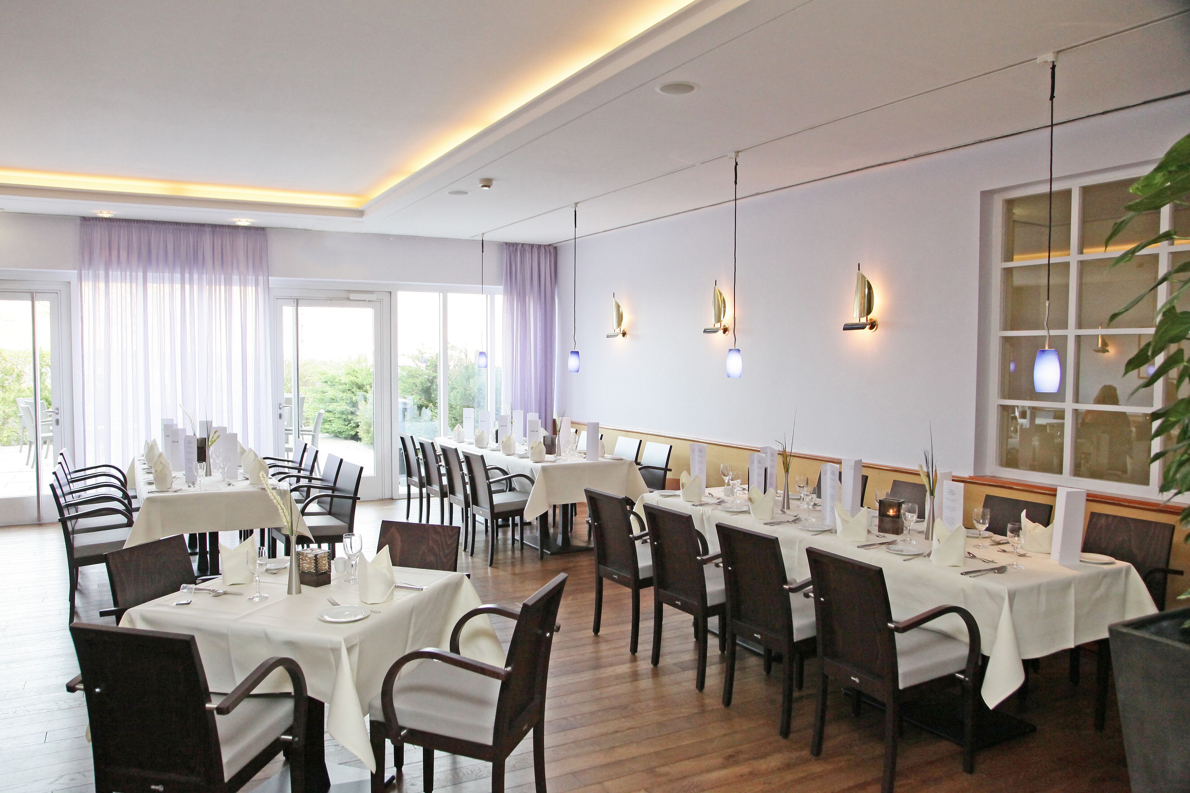 Frokost, lunsj og middag serveres, internasjonale retter 