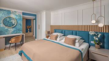 Royal-Suite | Allergikerbettwaren, Minibar, Zimmersafe, individuell dekoriert