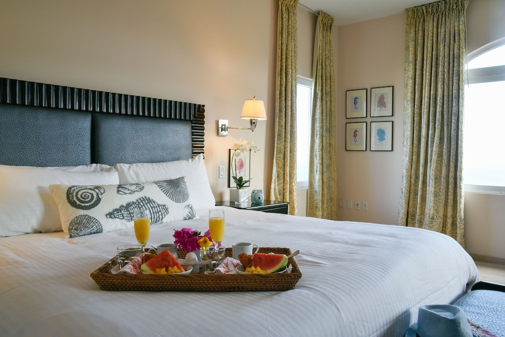 Princess Heights Luxury Boutique Condo Hotel by null