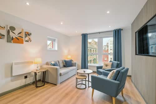 Apartment, Two Bedrooms | Living area | 32-inch LCD TV with digital channels, TV
