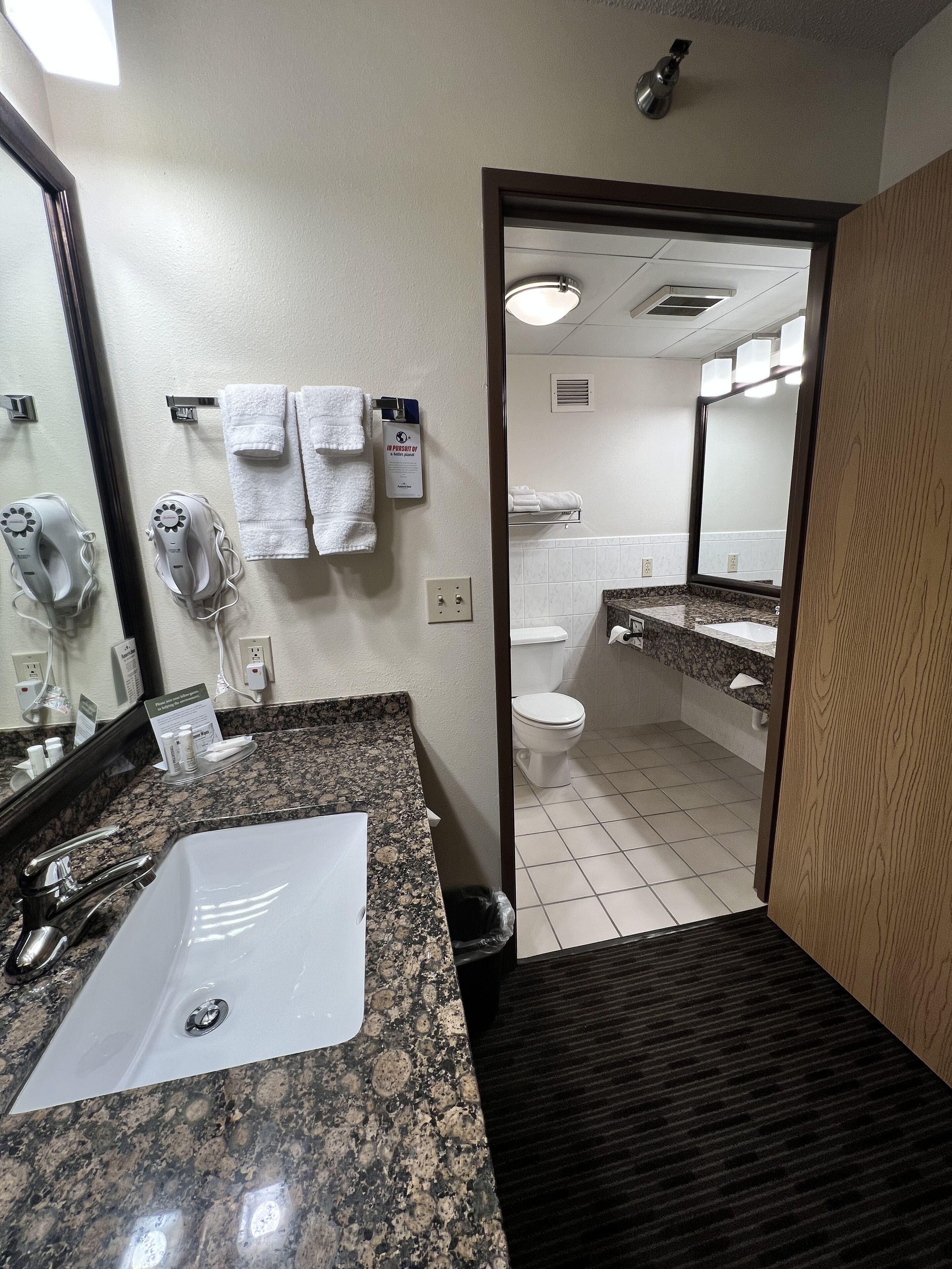 combined shower/bathtub, free toiletries, hair dryer, towels