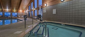 AmericInn by Wyndham Iowa Falls