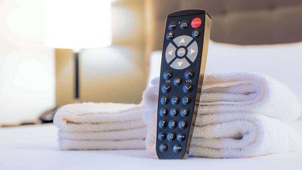 Pillow-top beds, desk, blackout curtains, iron/ironing board - Drury Inn & Suites Kansas City Overland Park (Overland Park)
