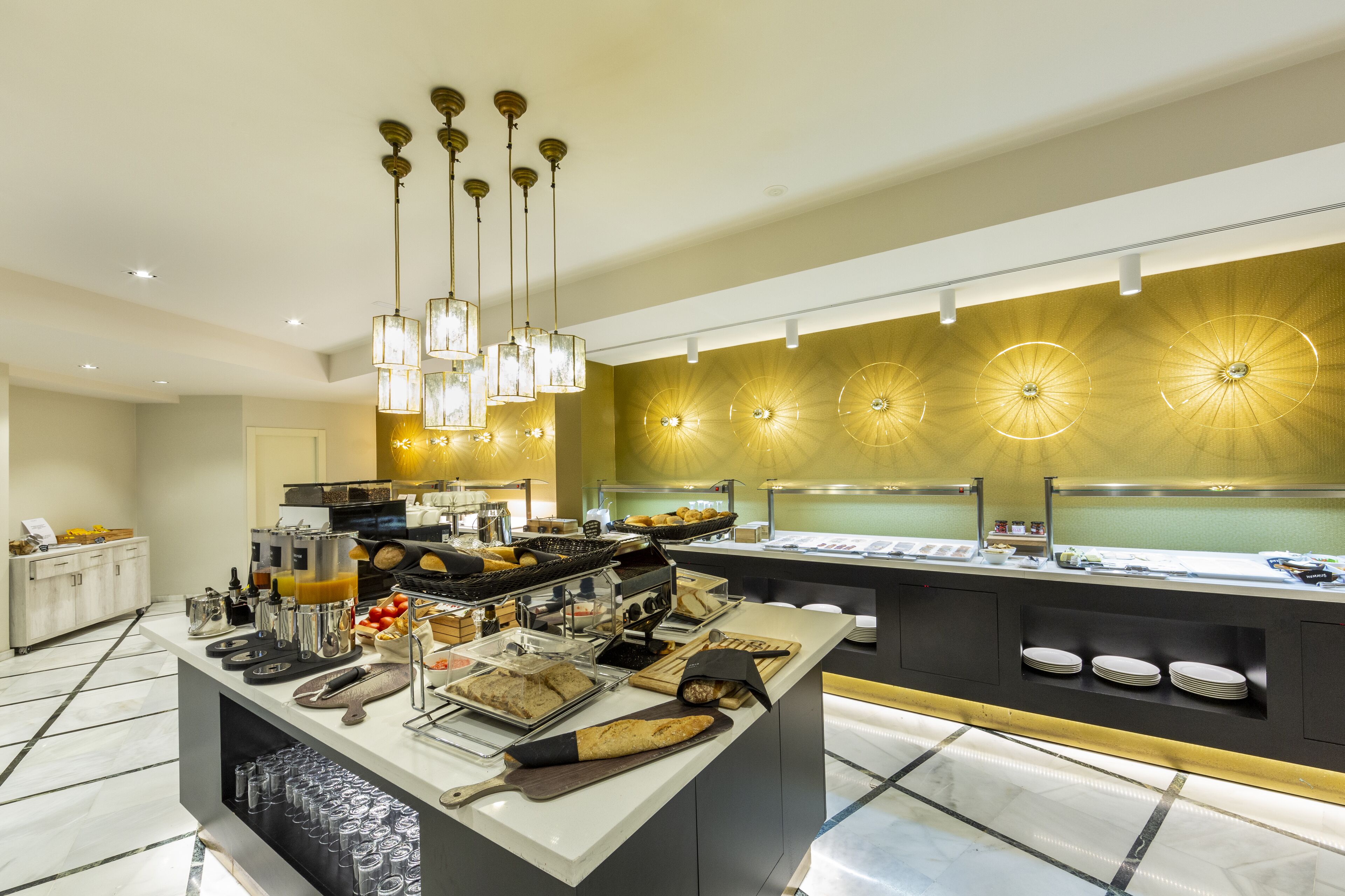 Daily buffet breakfast (EUR 15 per person)