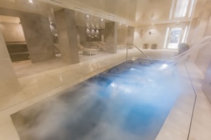 Soins corporels, 1 salle de soins, massages