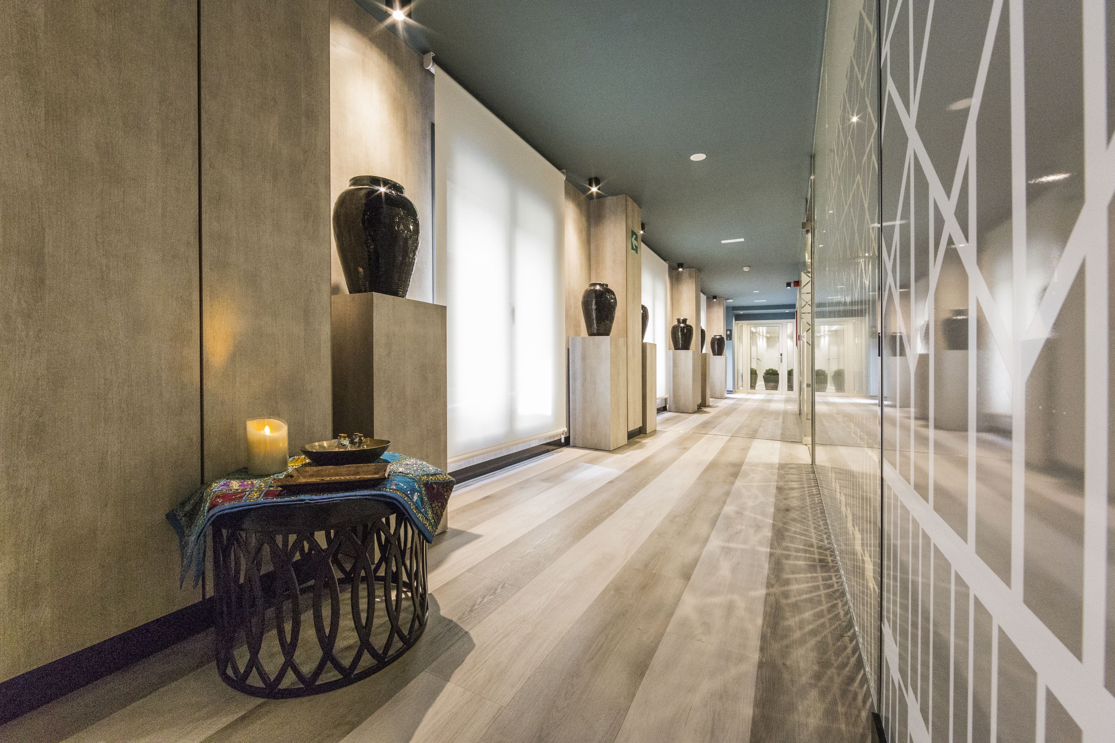 body treatments, 1 treatment room, massages