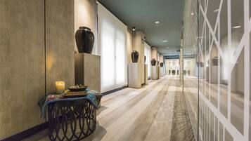 Soins corporels, 1 salle de soins, massages