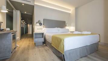 Minibar, in-room safe, desk, blackout curtains