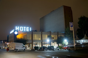 Front of property – evening/night