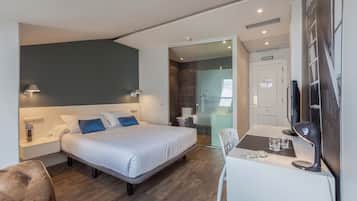 Room | Premium bedding, down comforters, memory foam beds, minibar