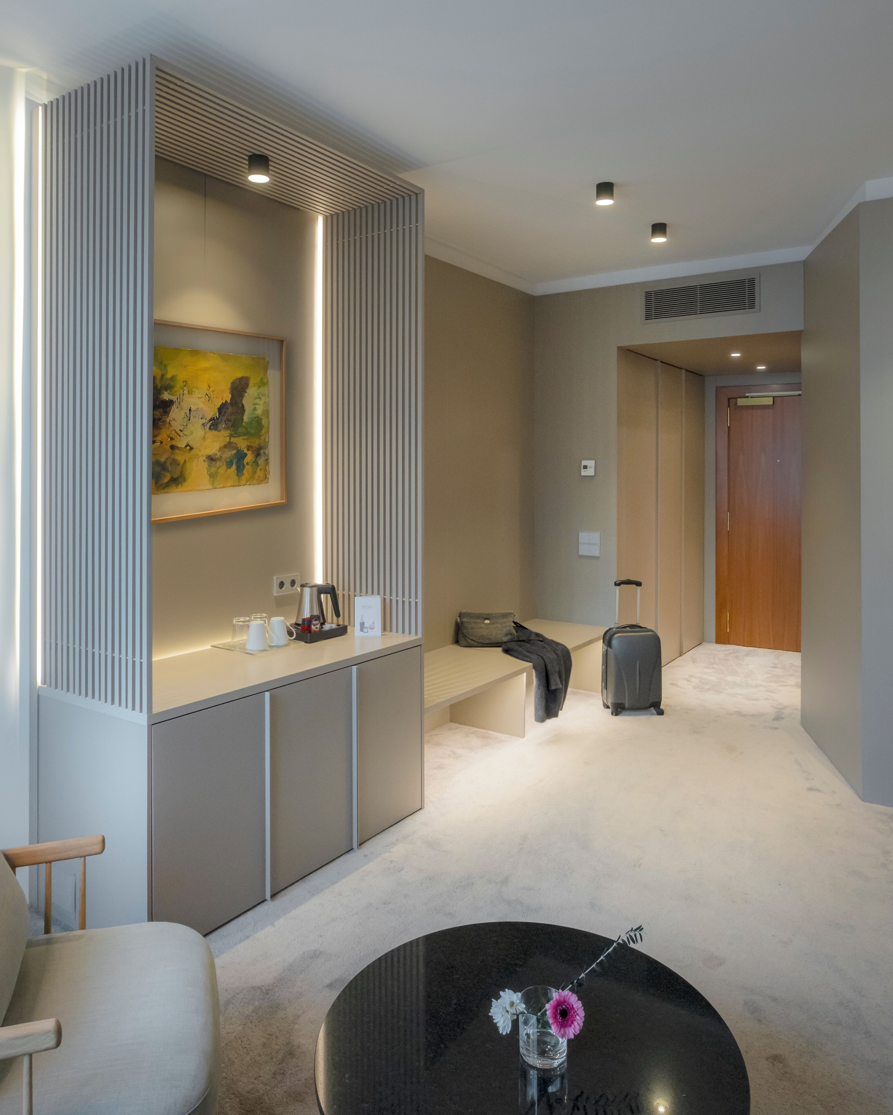 junior suite | 1 bedroom, egyptian cotton sheets, premium bedding, minibar