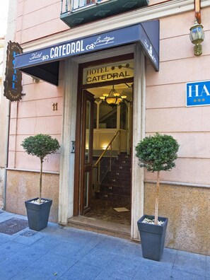 Exterior - Hotel Boutique Catedral (Valladolid)